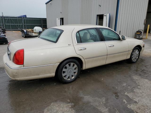 1LNHM83W53Y667430 - 2003 LINCOLN TOWN CARTIER CREAM photo 3