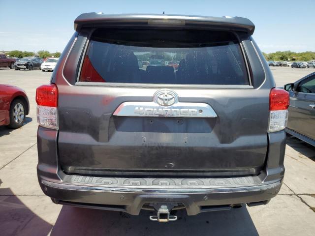 JTEZU5JR2D5061067 - 2013 TOYOTA 4RUNNER SR5 GRAY photo 6