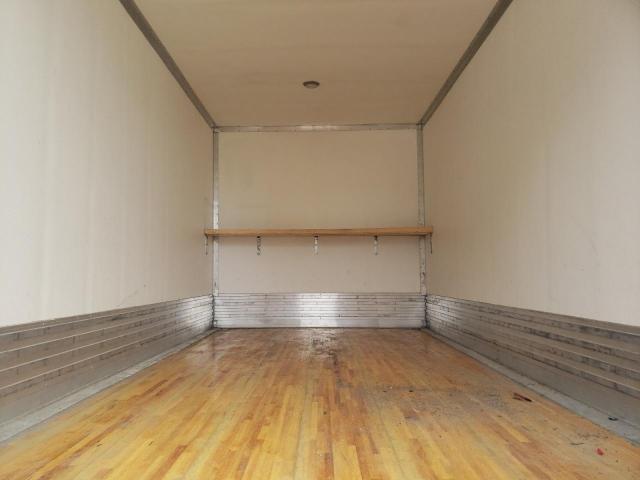 JALE5W16XP7901793 - 2023 ISUZU NQR 白色 照片 11