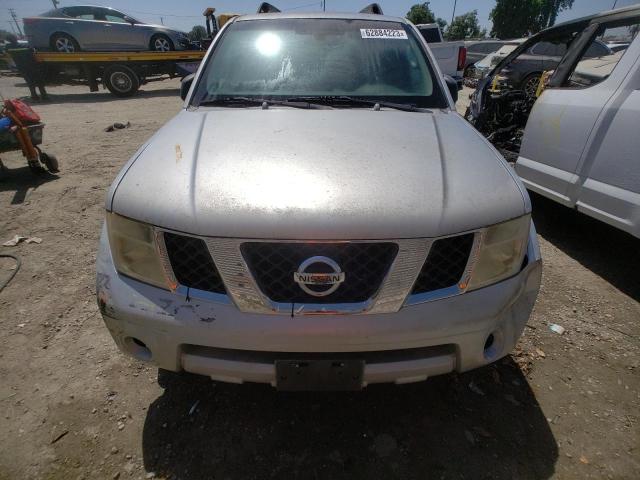 5N1AR18U95C773574 - 2005 NISSAN PATHFINDER LE GRAY photo 5