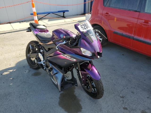 MH3RH18Y1PK010438 - 2023 YAMAHA YZFR3 A PURPLE photo 1