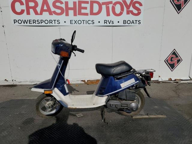 JYA2HE007HA704714 - 1987 YAMAHA CE50 BLUE photo 3