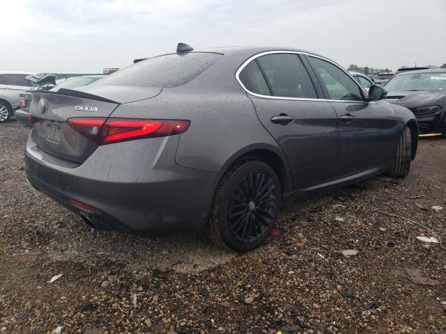 ZARFAEEN5J7580000 - 2018 ALFA ROMEO GIULIA TI Q4 GRAY photo 3