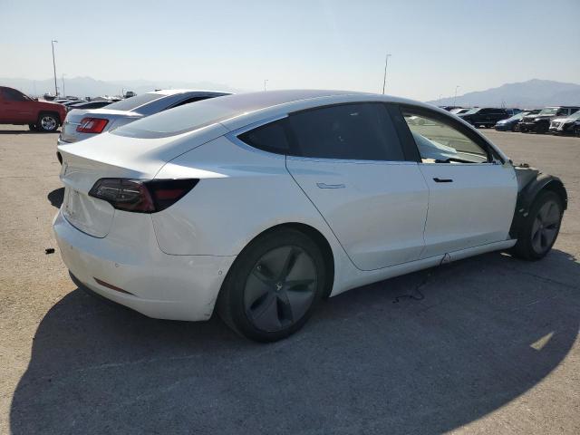 5YJ3E1EA1JF040077 - 2018 TESLA MODEL 3 თეთრი ფოტო 3