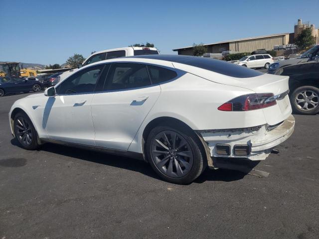 5YJSA1H22EFP64023 - 2014 TESLA MODEL S 白色 照片 2