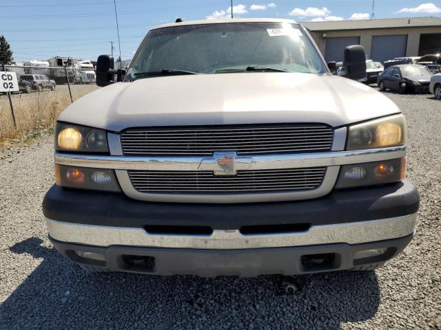 1GCGK23U54F244782 - 2004 CHEVROLET SILVERADO K2500 BEIGE photo 5