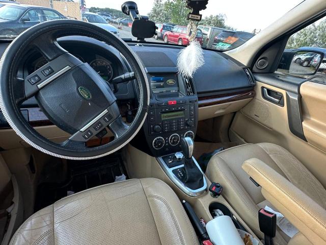 SALFT24N58H098337 - 2008 LAND ROVER LR2 HSE TECHNOLOGY WHITE photo 9