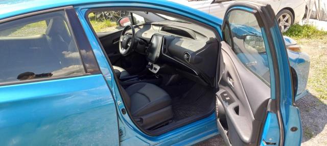 JTDKARFP2H3013986 - 2017 TOYOTA PRIUS PRIM 蓝色 照片 5