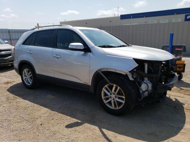 5XYKTCA62FG571254 - 2015 KIA SORENTO LX SILVER photo 4