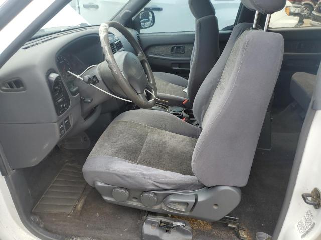 JN8AR05Y4XW301651 - 1999 NISSAN PATHFINDER LE Biały zdjęcie 7