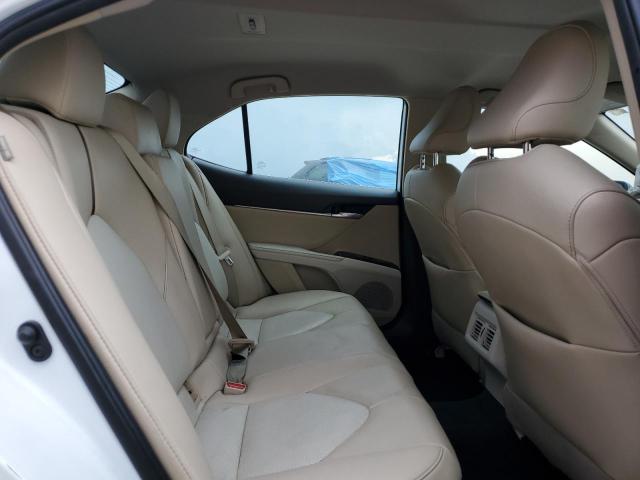 4T1F31AK2LU526209 - 2020 TOYOTA CAMRY XLE WHITE photo 10