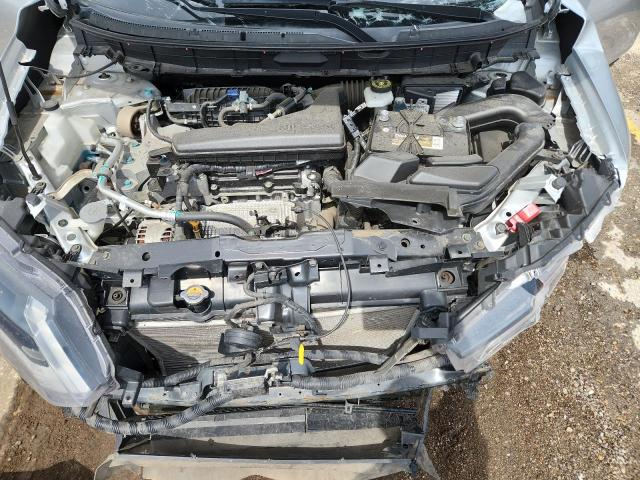 KNMAT2MVXKP518396 - 2019 NISSAN ROGUE S SILVER photo 12