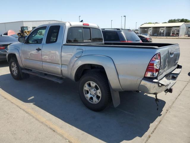 5TFTX4GN6EX028255 - 2014 TOYOTA TACOMA PRERUNNER ACCESS CAB SILVER photo 2