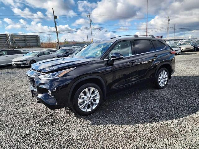 2023 TOYOTA HIGHLANDER L, null