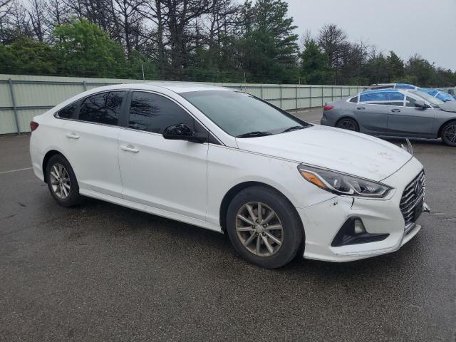 5NPE24AF6JH698743 - 2018 HYUNDAI SONATA SE თეთრი ფოტო 4