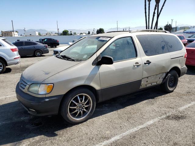 2001 TOYOTA SIENNA LE, 