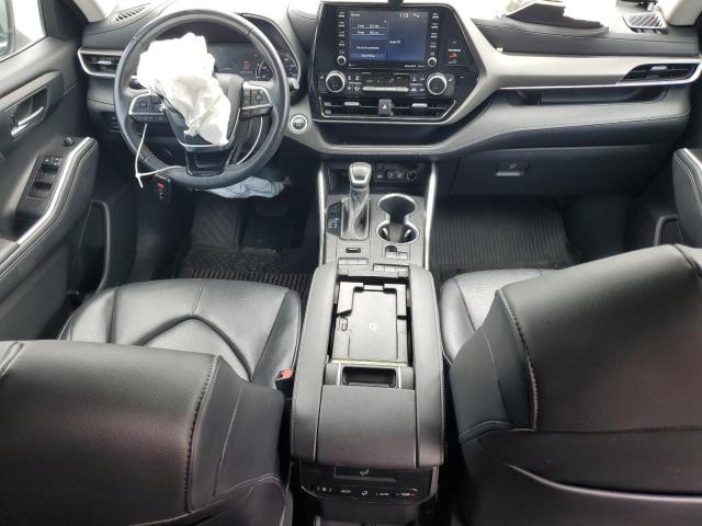 5TDGZRBHXMS073889 - 2021 TOYOTA HIGHLANDER XLE Schwarz Foto 8