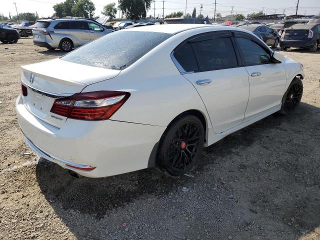 1HGCR2F50HA067755 - 2017 HONDA ACCORD SPORT 白色 照片 3