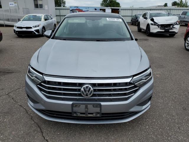 3VWC57BU4KM191376 - 2019 VOLKSWAGEN JETTA S 银色 照片 5