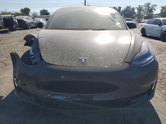 5YJ3E1EC8NF279360 - 2022 TESLA MODEL 3 შავი ფოტო 5