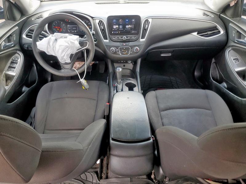 1G1ZB5ST1KF172052 - 2019 CHEVROLET MALIBU LS Srebrny zdjęcie 8