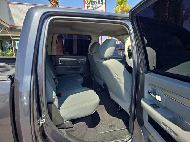 1C6RR6TT8KS707061 - 2019 RAM 1500 CLASS SLT 灰色 照片 6