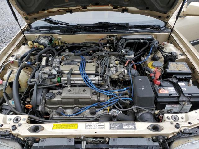 JH4KA466XLC023697 - 1990 ACURA LEGEND L GOLD photo 11