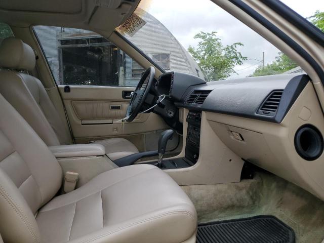 JH4KA466XLC023697 - 1990 ACURA LEGEND L GOLD photo 12