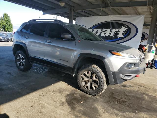 1C4PJMBS5HW587600 - 2017 JEEP CHEROKEE TRAILHAWK SILVER photo 4