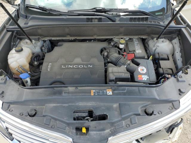 2LMPJ8LR2JBL39699 - 2018 LINCOLN MKX RESERVE أسمر صورة 12