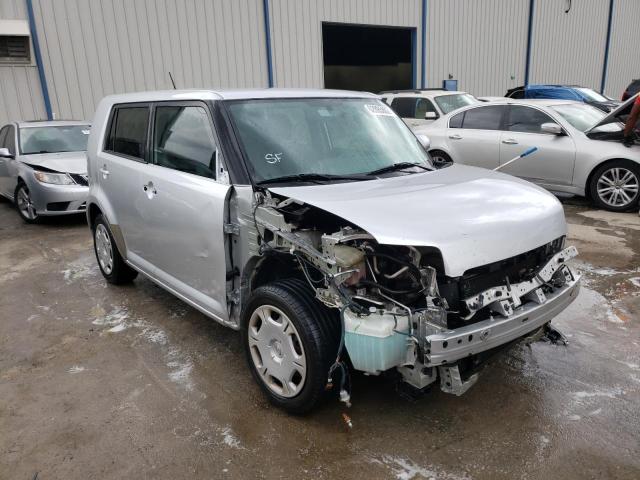 JTLZE4FE9A1101038 - 2010 TOYOTA SCION XB Silber Foto 1