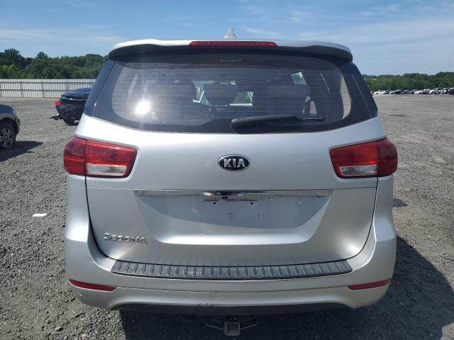 KNDMA5C18H6269839 - 2017 KIA SEDONA L SILVER photo 6