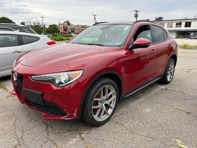 ZASFAKNN7J7B67480 - 2018 ALFA ROMEO STELVIO TI SPORT RED photo 2
