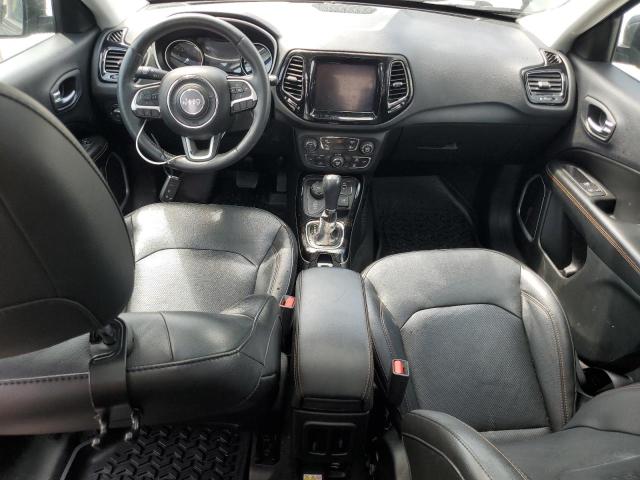 3C4NJDCBXJT349615 - 2018 JEEP COMPASS LIMITED Szary zdjęcie 8