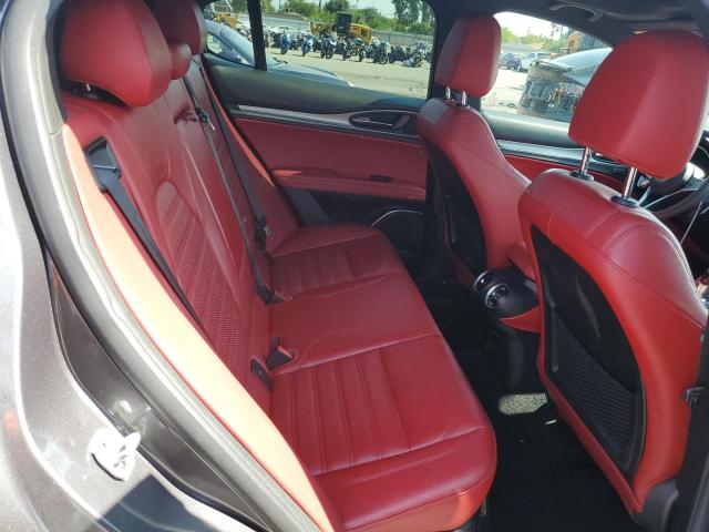ZASPAKBN7K7C30393 - 2019 ALFA ROMEO STELVIO TI ნაცრისფერი ფოტო 10