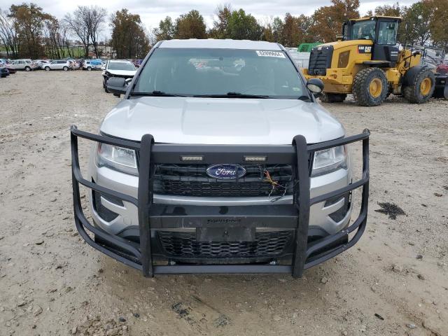 1FM5K8ARXHGB71848 - 2017 FORD EXPLORER POLICE INTERCEPTOR 银色 照片 5