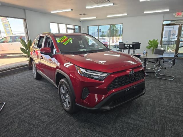 2022 TOYOTA RAV4 XLE, null
