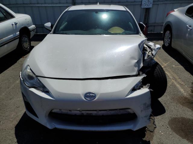 JF1ZNAA1XG9704997 - 2016 TOYOTA SCION FR-S თეთრი ფოტო 5