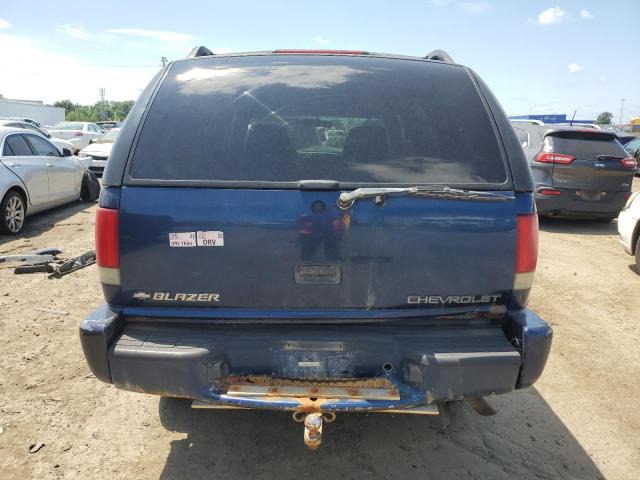 1GNDT13WXY2335093 - 2000 CHEVROLET BLAZER BLUE photo 6