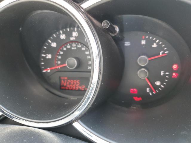 5XYKUDA2XBG041303 - 2011 KIA SORENTO EX WHITE photo 9