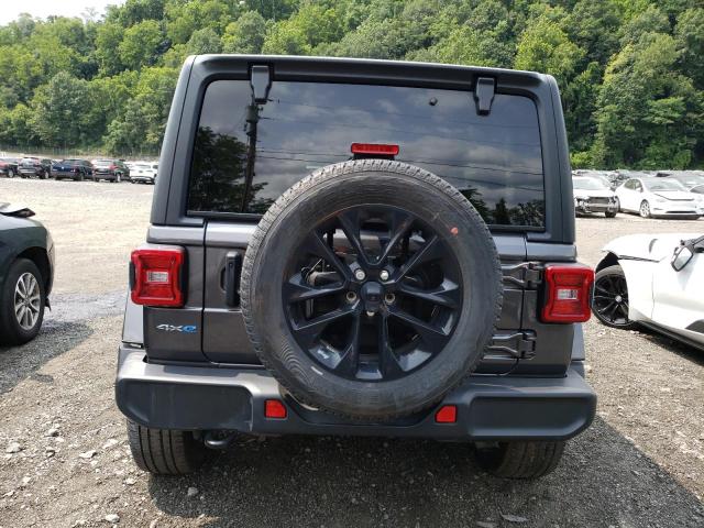 1C4JJXP61MW844541 - 2021 JEEP WRANGLER U SAHARA 4XE GRAY photo 6