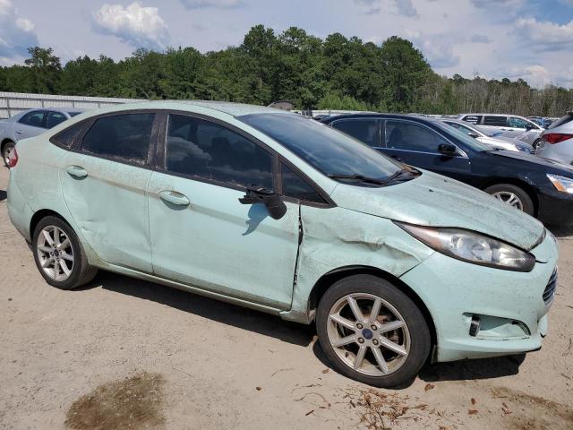 3FADP4BJ5HM136908 - 2017 FORD FIESTA SE GREEN photo 4