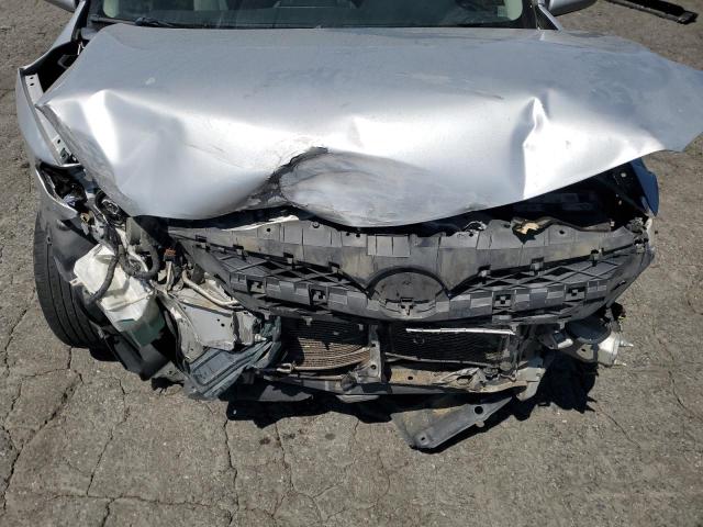 5YFBU4EE8CP052107 - 2012 TOYOTA COROLLA BASE Серебристый фото 11