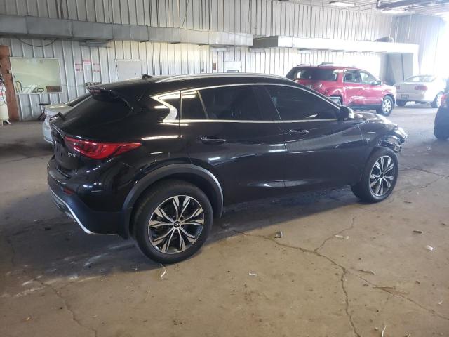 SJKCH5CR0JA041248 - 2018 INFINITI QX30 BASE BLACK photo 3