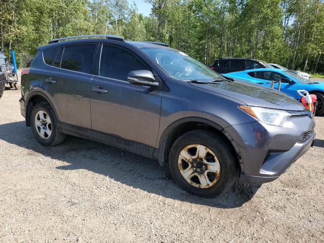 2T3BFREVXJW750891 - 2018 TOYOTA RAV4 LE Сұр фото 4