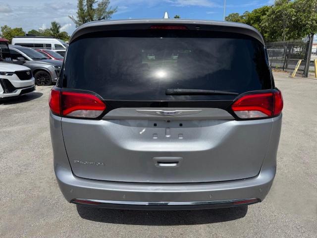 2C4RC1BG8KR561280 - 2019 CHRYSLER PACIFICA TOURING L SILVER photo 6