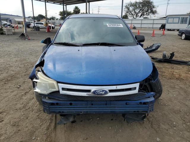 1FAHP3FNXBW149914 - 2011 FORD FOCUS SE BLUE photo 5