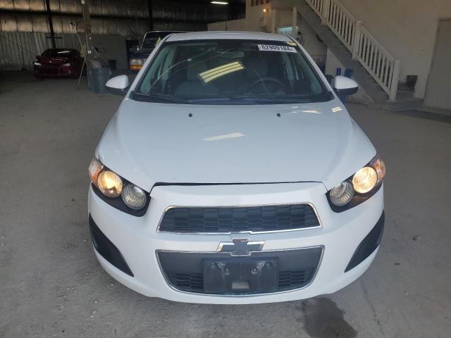 1G1JA6SH0D4119312 - 2013 CHEVROLET SONIC LS 白色 照片 5