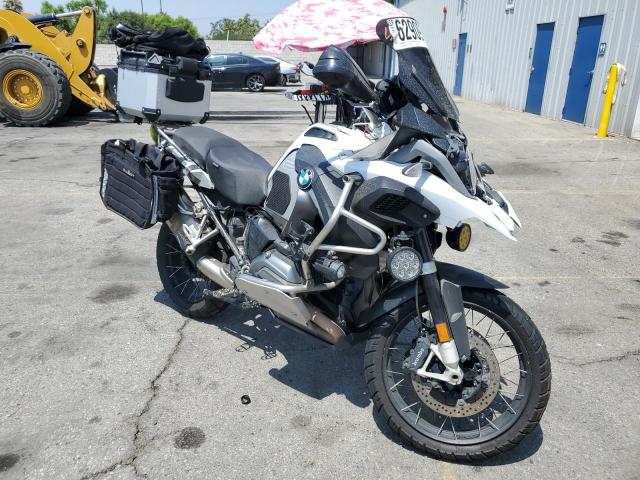 WB10A1204GZ664465 - 2016 BMW R1200 GS ADVENTURE თეთრი ფოტო 1