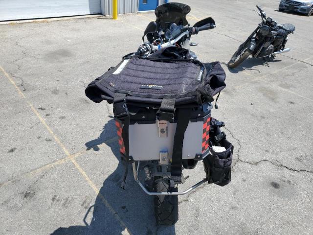 WB10A1204GZ664465 - 2016 BMW R1200 GS ADVENTURE თეთრი ფოტო 6